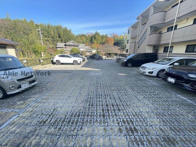 オアシス荒池の物件外観写真