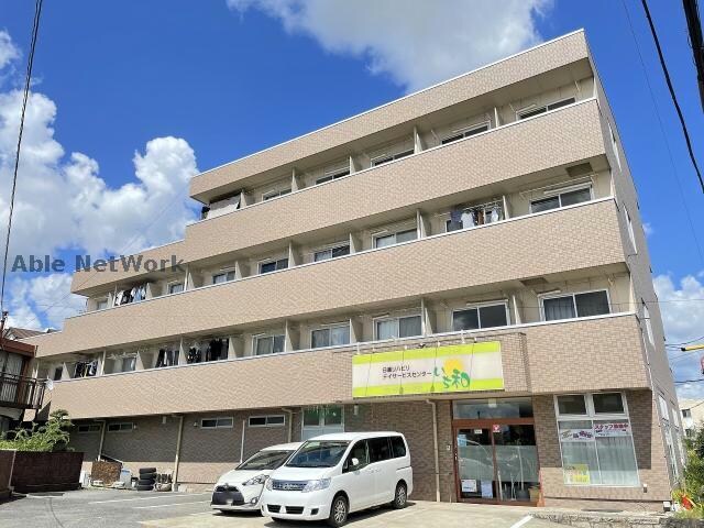 ゴルフランドの物件外観写真