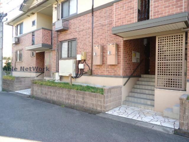 ロイヤルステージＡの物件外観写真