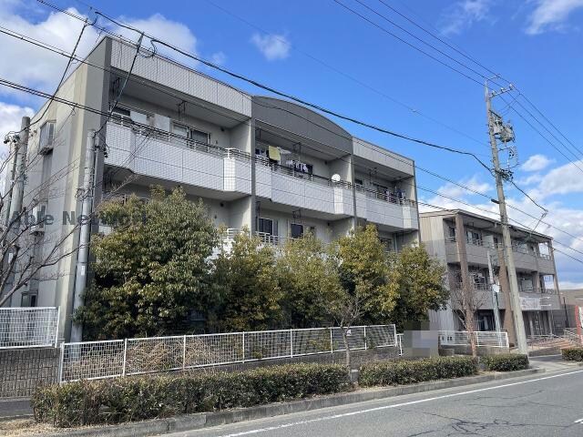 ヴェルスの物件外観写真