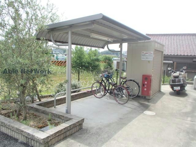 カトル セゾンの物件外観写真