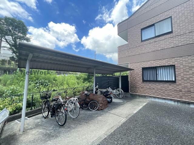 ラ・エレガンス77の物件外観写真