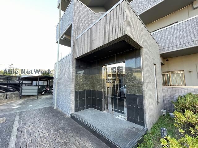 コンフォートの物件外観写真