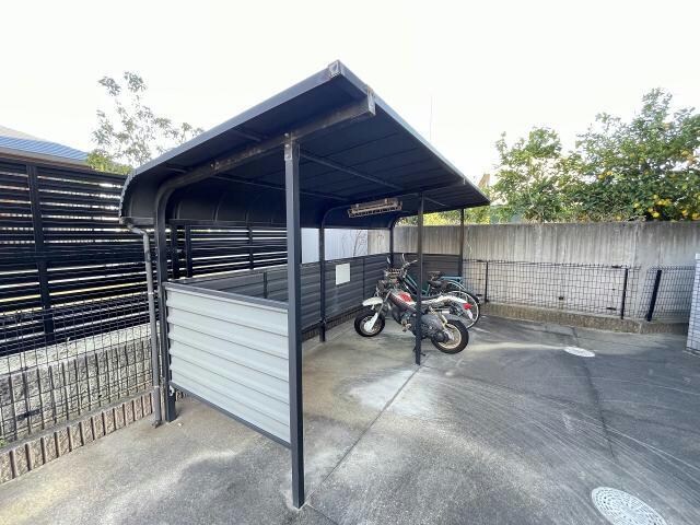 コンフォートの物件外観写真