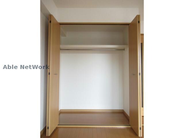 ヴェルデ鳴海の物件内観写真