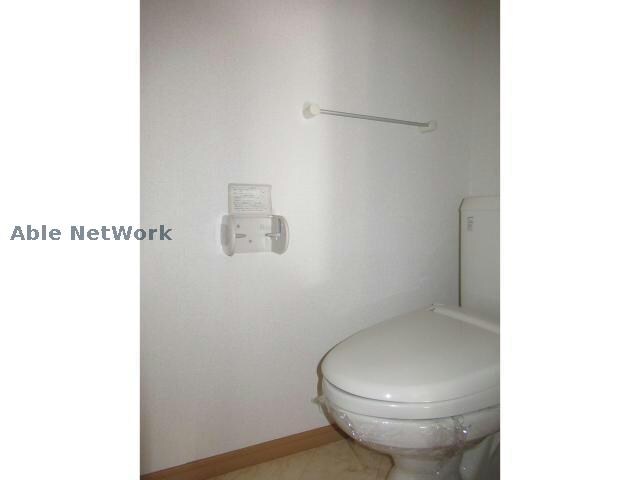 ヴェルデ鳴海の物件内観写真