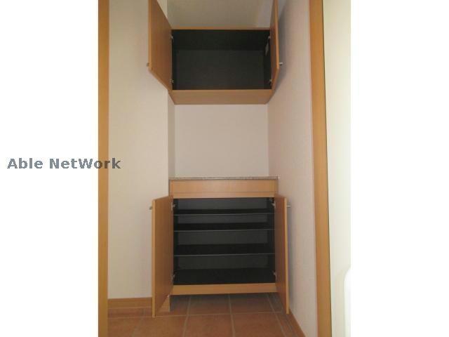 ヴェルデ鳴海の物件内観写真