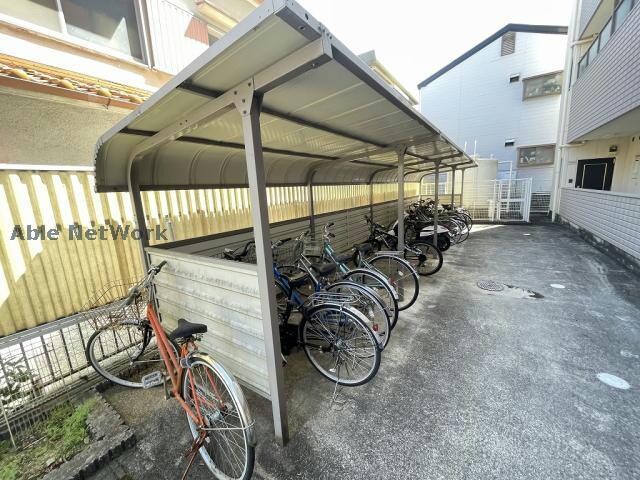 カサブランカ二村台の物件外観写真