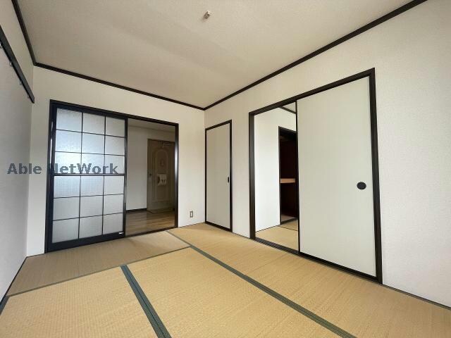 フォーブルマイの物件内観写真