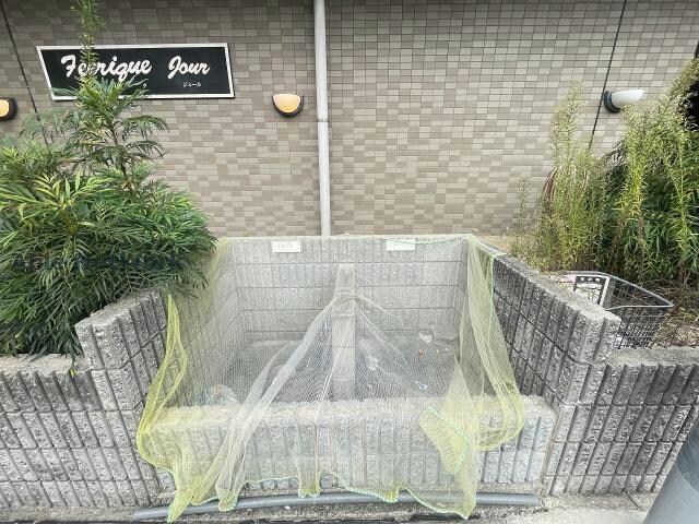 フェリークジュールの物件外観写真