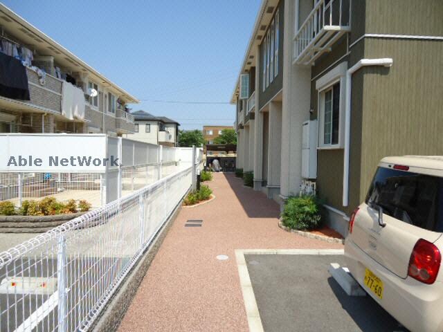 ハピネス中ノ島の物件外観写真