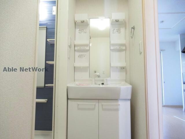 ハピネス中ノ島の物件内観写真