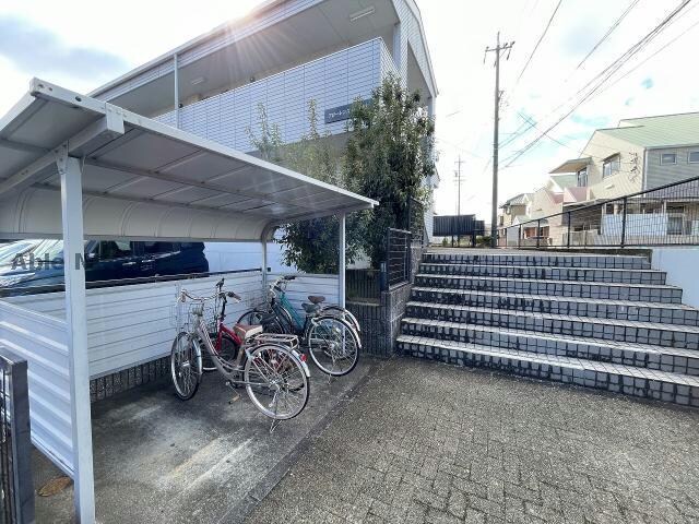 フローレンス平子が丘の物件外観写真