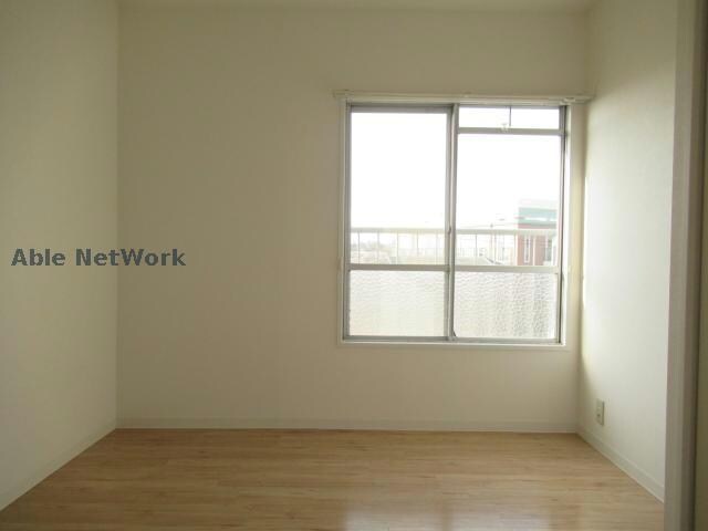 なるみグリーンコーポの物件内観写真