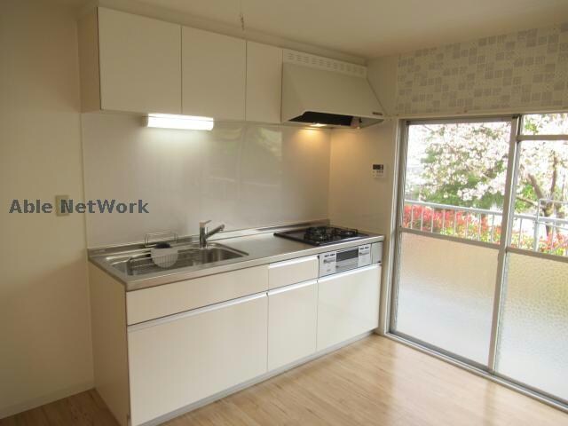 なるみグリーンコーポの物件内観写真