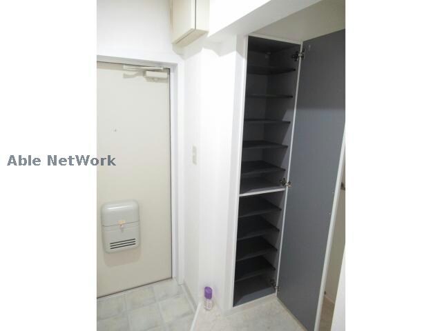 なるみグリーンコーポの物件内観写真