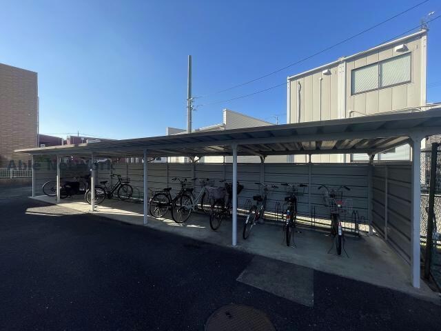 ファミール豊明の物件外観写真