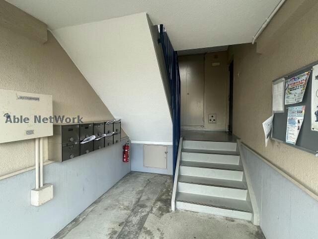 子持松コーポの物件外観写真