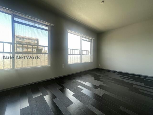 子持松コーポの物件内観写真