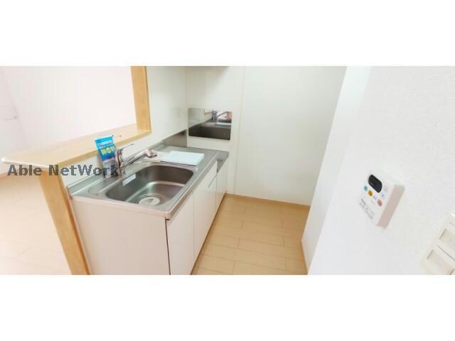 サンリットリバーの物件内観写真