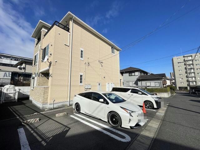 サングレイスBの物件外観写真