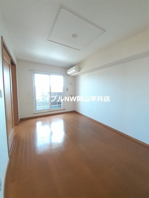 グランエスタードの物件内観写真