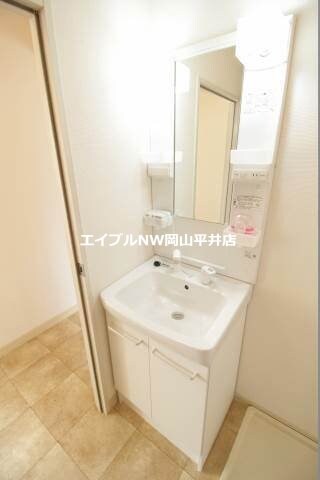 グランヴィア　Ｂ棟の物件内観写真