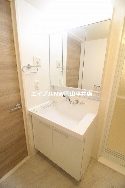 リバーサイド江並の物件内観写真