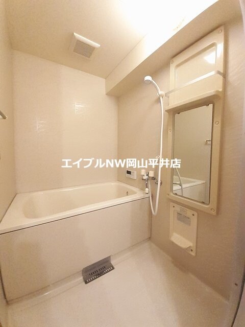 クレールコートの物件内観写真