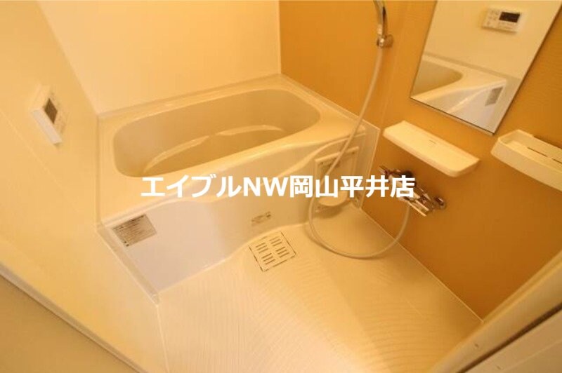 オフショアⅢの物件内観写真