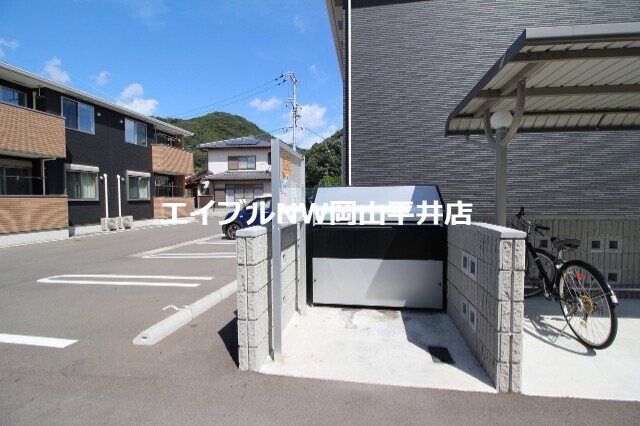 クレストハイムＡの物件外観写真