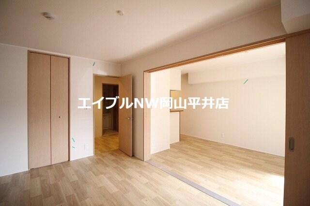 チッタ・デ・雄嶋の物件内観写真