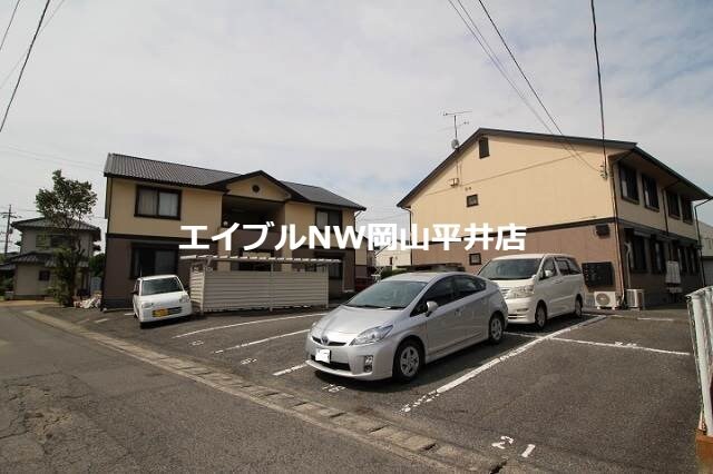 ニューハピニス　Ｂ棟の物件外観写真