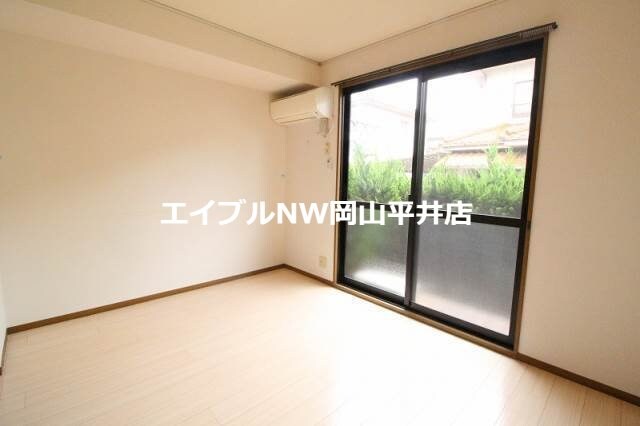 ニューハピニス　Ｂ棟の物件内観写真