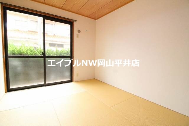 ニューハピニス　Ｂ棟の物件内観写真