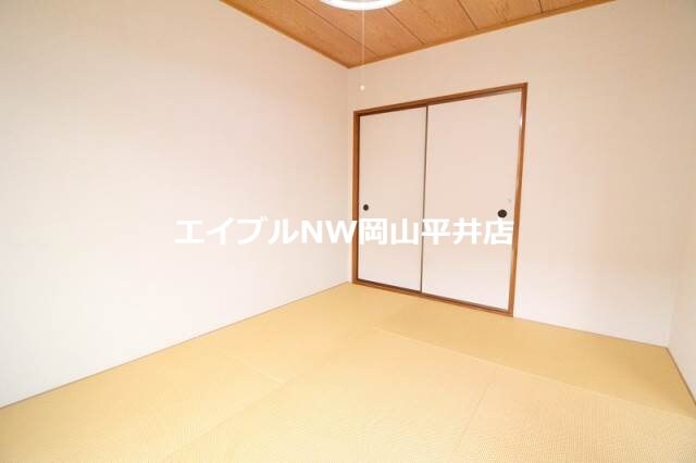 ニューハピニス　Ｂ棟の物件内観写真