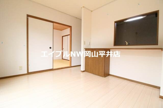 ニューハピニス　Ｂ棟の物件内観写真