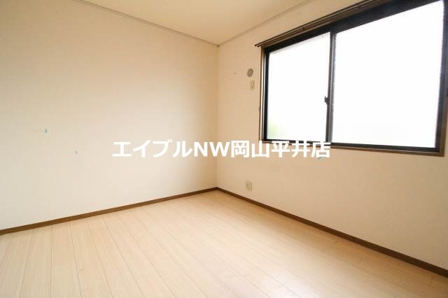 ニューハピニス　Ｂ棟の物件内観写真