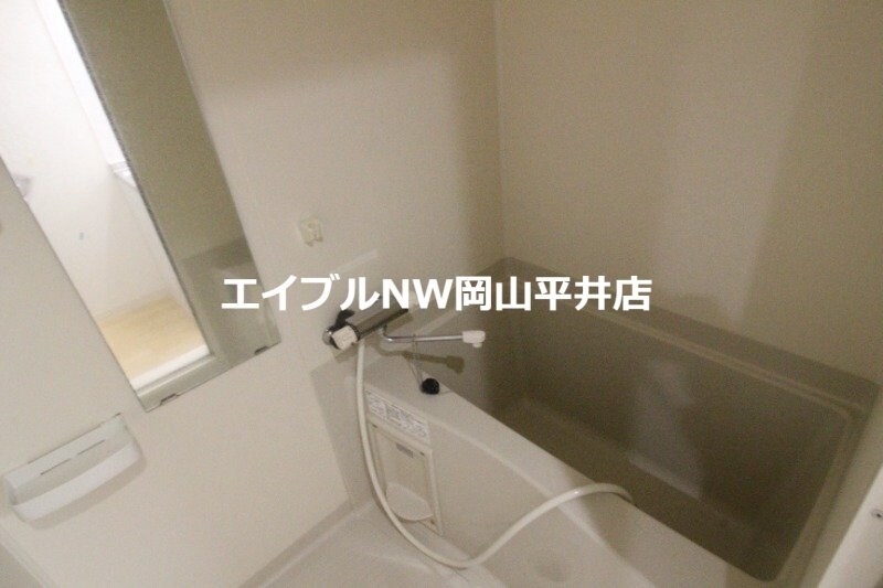 assicurato西川原の物件内観写真