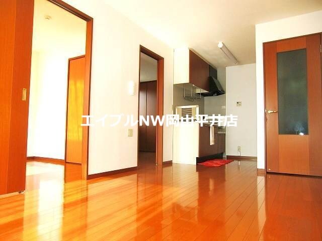 ウェスト・バレイの物件内観写真