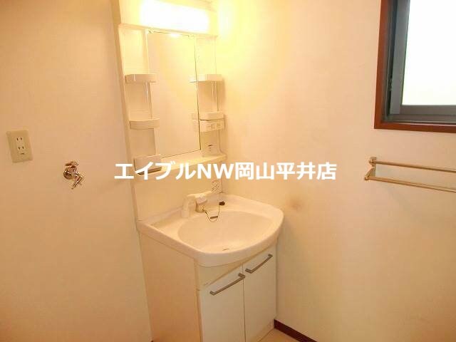 ウェスト・バレイの物件内観写真