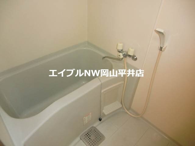 ツインズ土田　A棟の物件内観写真