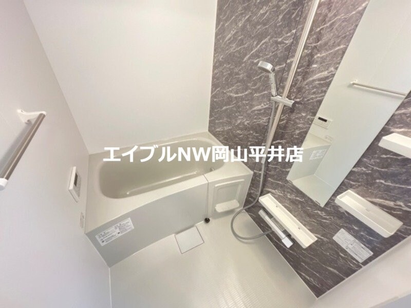 ナチュラルの物件内観写真