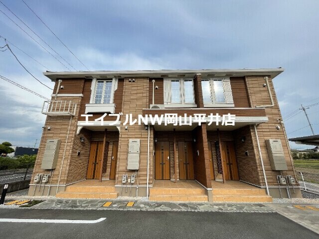 トワエモアの物件外観写真