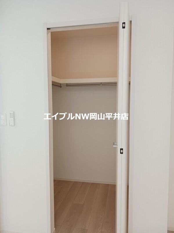 コンテルミナスの物件内観写真