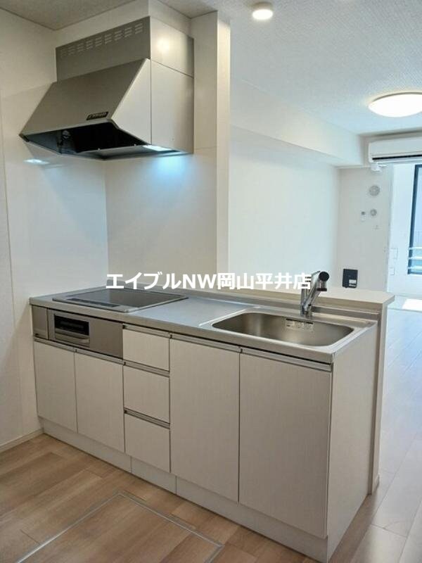 コンテルミナスの物件内観写真