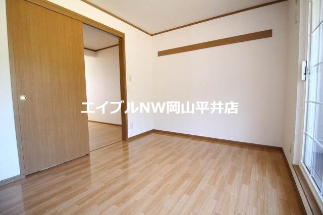 クレストール牟佐の物件内観写真