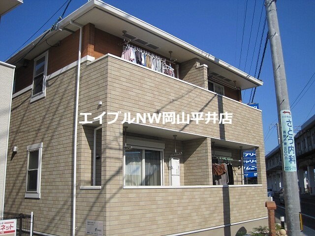 グリーンピュアⅢの物件外観写真