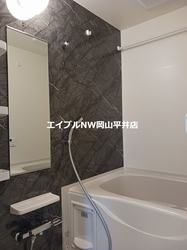 ウィステリア・メドウの物件内観写真