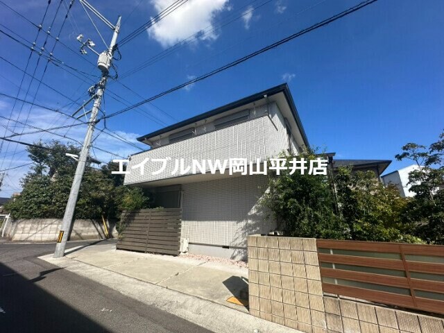 住吉町戸建の物件外観写真